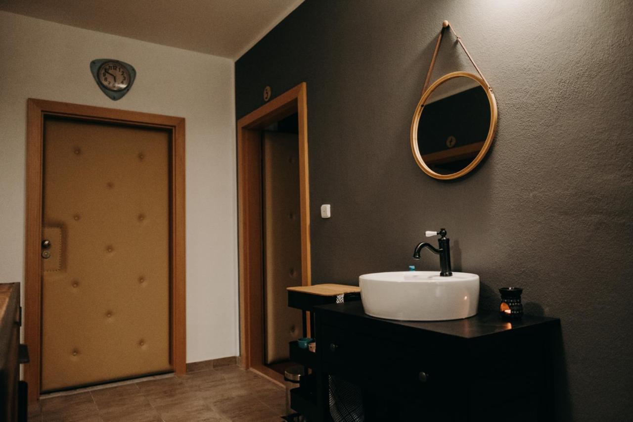 Simply Rooms Slavkov u Brna Eksteriør billede